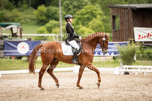 Bad_Meinberg_09187 | saradresslerfotografie - Realisiert mit Pictrs.com