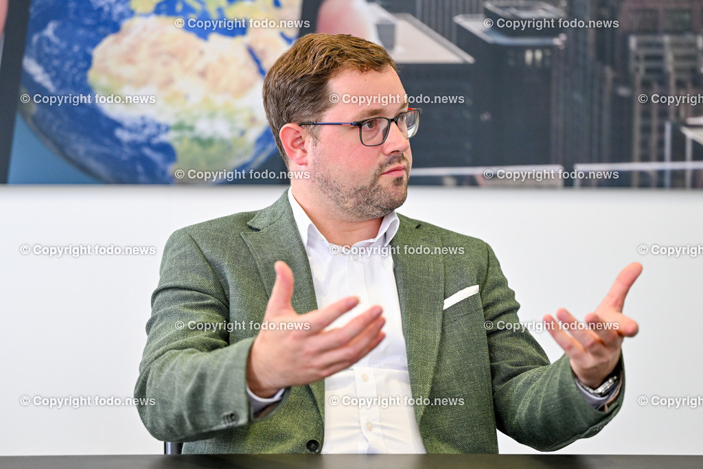 Florian Hiegelsberger (VP_ Parteimanager OoeVP)_ 24.06.2024-2 | 24.06.2024, Linz, AUT, Florian Hiegelsberger, im Bild Florian Hiegelsberger (VP, Parteimanager OoeVP)