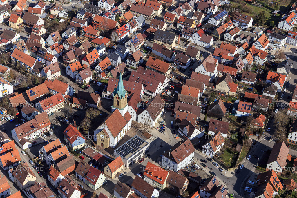 Petruskirche | Luftbild: Petruskirche in Renningen im Bundesland Baden-Württemberg in Deutschland. Foto: IMG_125073.jpg vom 20.02.2021 durch Werner Riehm/FLY-FOTO.de - Realisiert mit Pictrs.com