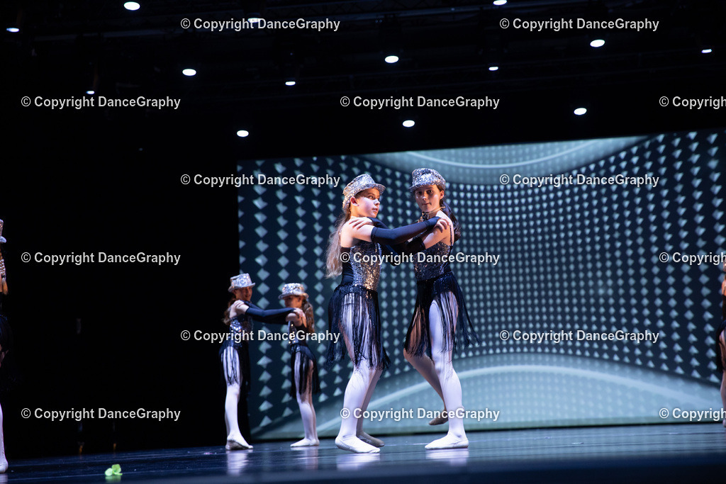 GPHY4923 | DanceGraphy - Realisiert mit Pictrs.com