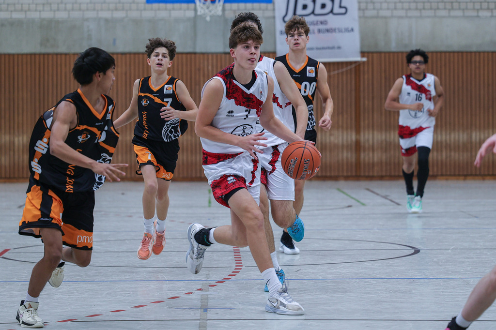 JBBL BAYER GIANTS vs Young Lions Wuppertal-16 | Fotos von Basketballspielen aus dem Raum NRW fotografiert von Gero Mueller-Laschet und Daniel Schaefer - Realisiert mit Pictrs.com