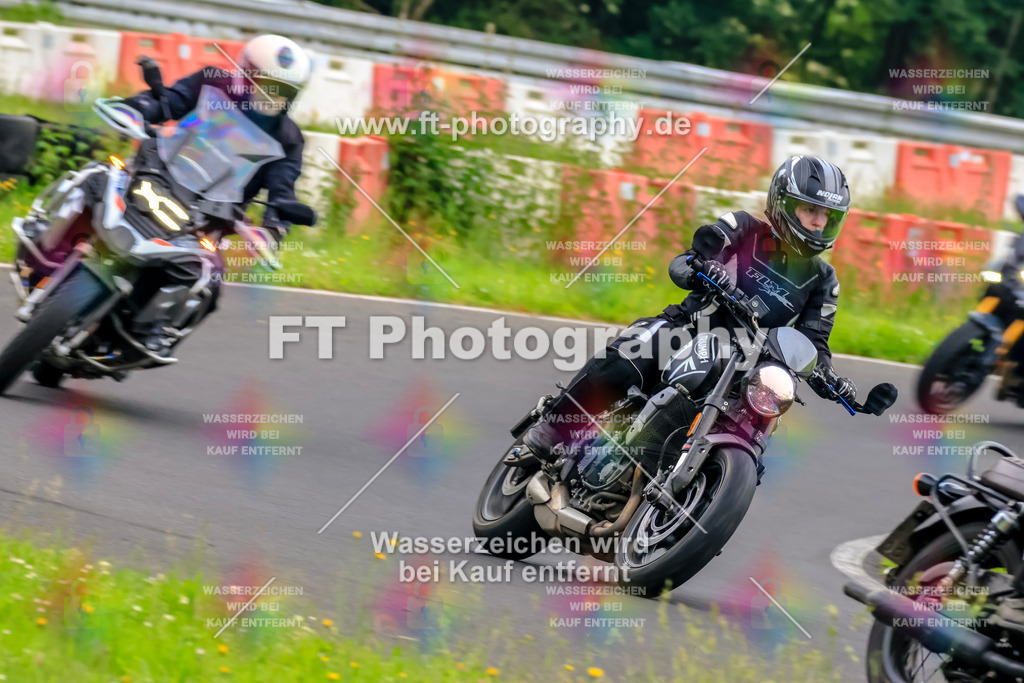 VBK-6878 | Hier findet Ihr Bilder von Touristenfahrten auf der Nürburgring Nordschleife oder von anderen Veranstaltungen die ich besucht habe. Viel Spass beim Durch Schauen 