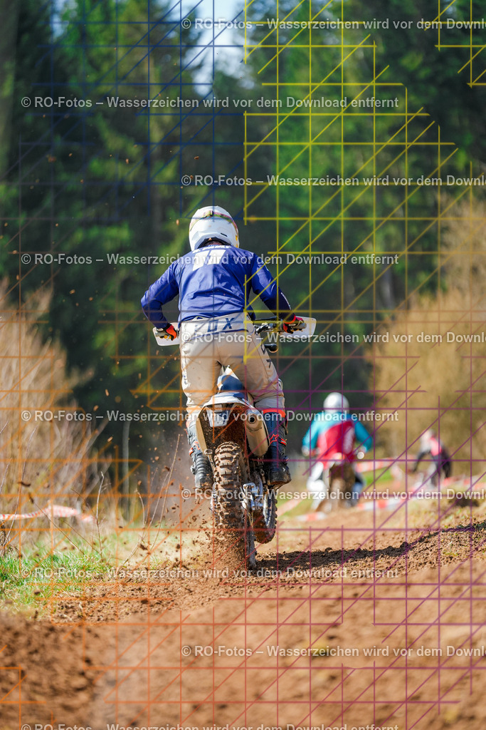 2 Lauf Mernes-541 | Sportfotografie von RO-Fotos: Motorsport, Motocross, Enduro, Laufveranstaltungen und Triathlon. Professionelle Fotos von Sportlern und Events. - Realisiert mit Pictrs.com