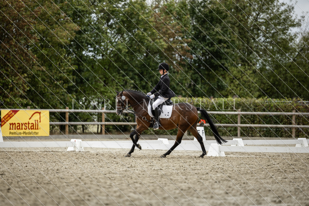 DK5A7820 | Isabel Marstall Fotografie - Realisiert mit Pictrs.com