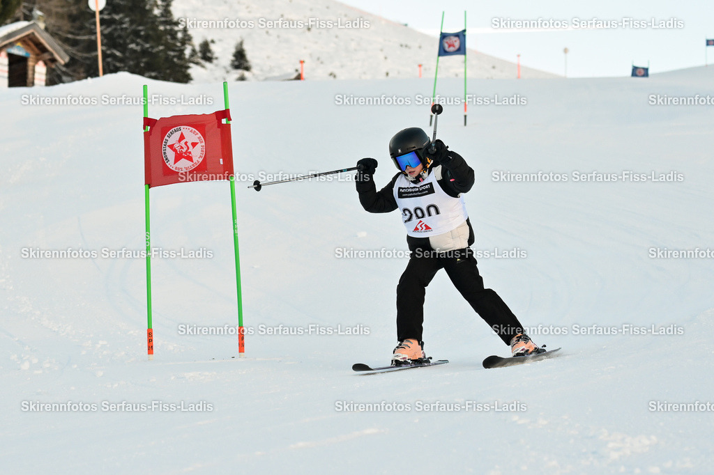 SRS_26.12.2025_0183 | SRS_26.12.2025_0183 - Realisiert mit Pictrs.com