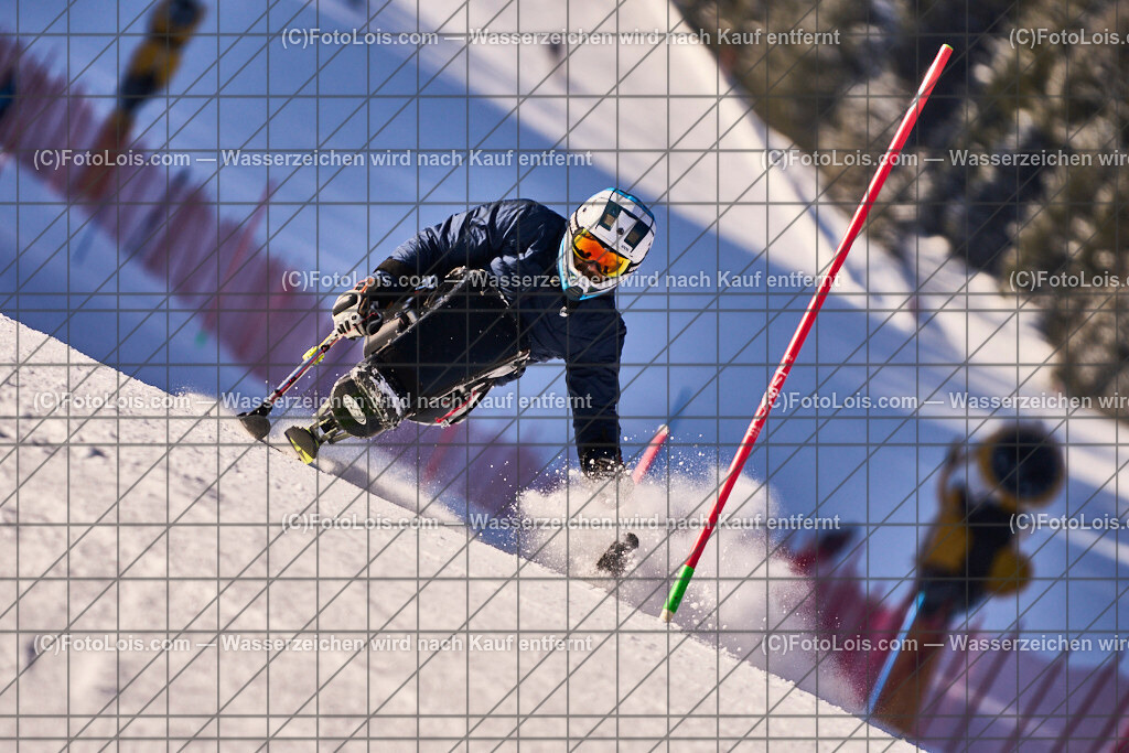 ALP5460_MASTERS-OeM-SL_Glungezer_Vorlaeufer | Alpine Österreichische Mastersmeisterschaften auf dem Glungezer. Tiroler Skiverband, SC Volders, SLALOM, So 2. März 2025.