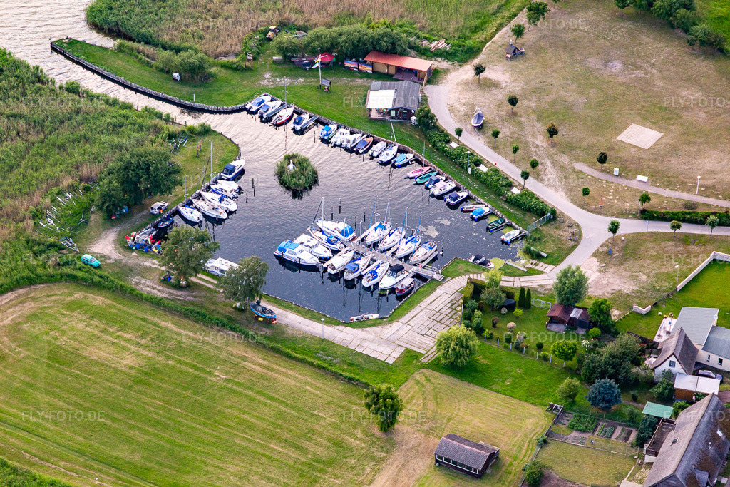 Luftbild: Jacht-Hafen Loddin zum Achterwasser in Loddin im Bundesland Mecklenburg-Vorpommern in Deutschland. Foto: IMG_141510.jpg vom 06.06.2024 durch Werner Riehm/FLY-FOTO.de