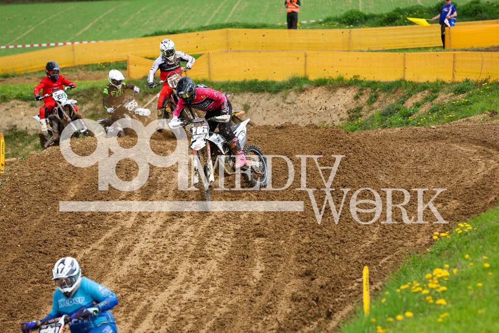5E6A0188 | 989 MEDIAWORK