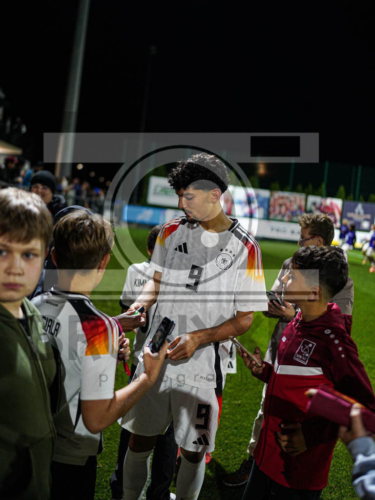 IMG_20251009_003539 | bronxxer - Realisiert mit Pictrs.com