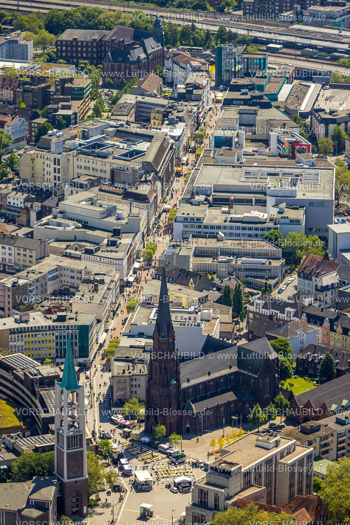 Gelsenkirchen230511406 | Luftbild, Bahnhofstraße Fußgängerzone, kath. Propsteikirche St. Augustinus, Altstadtkirche, Galeria, Altstadt, Gelsenkirchen, Ruhrgebiet, Nordrhein-Westfalen, Deutschland