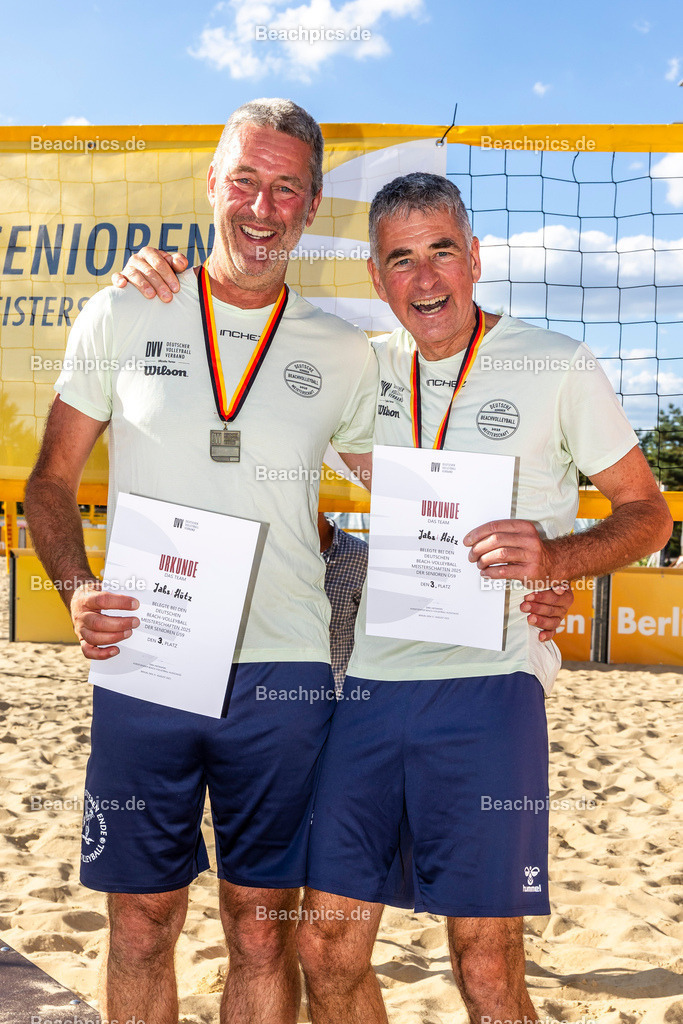 2025-200087372-Deutsche-Senioren-Beach-Meisterschaft |  31.08.2025; Berlin Foto: Gerold Rebsch - www.beachpics.de