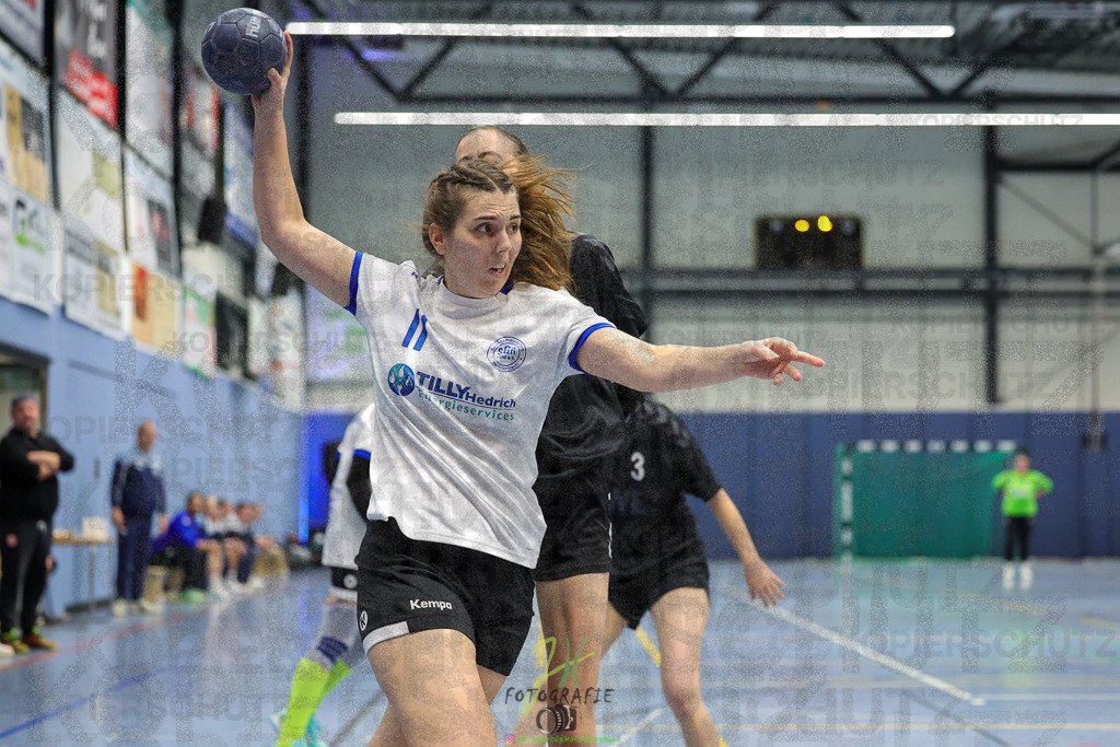 Frauen 2. Bezirksklasse, SG Rechtenbach - HSG Kleenheim/Langgöns III | Frauen 2. Bezirksklasse, SG Rechtenbach - HSG Kleenheim/Langgöns III am 16.11.2024 in Rechtenbach (Sporthalle Rechtenbach)Photo © 2024 - Jörg Heinrich - Realisiert mit Pictrs.com