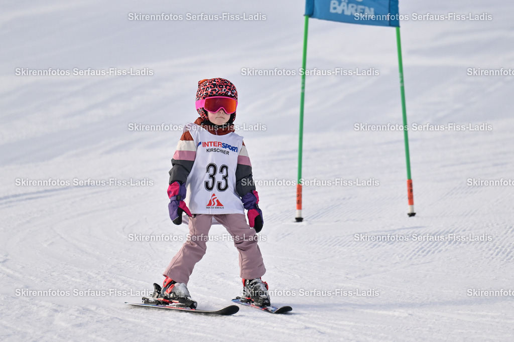 SRS_19.12.2025_0094 | SRS_19.12.2025_0094 - Realisiert mit Pictrs.com