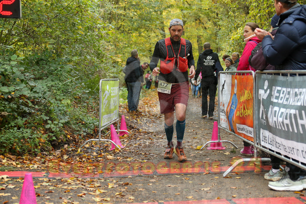251026_1309_EX1_2699 | Sportfotografie im Rhein-Sieg Kreis, Köln, Bonn, NRW, Rheinland Pfalz, Hessen, etc. Unser Tätigkeitsfeld umfasst den Laufsport vom Volkslauf über den Marathon, Duathlon, Triathon bis zum Ultralauf wie Kölnpfad Ultra oder Schindertrail.