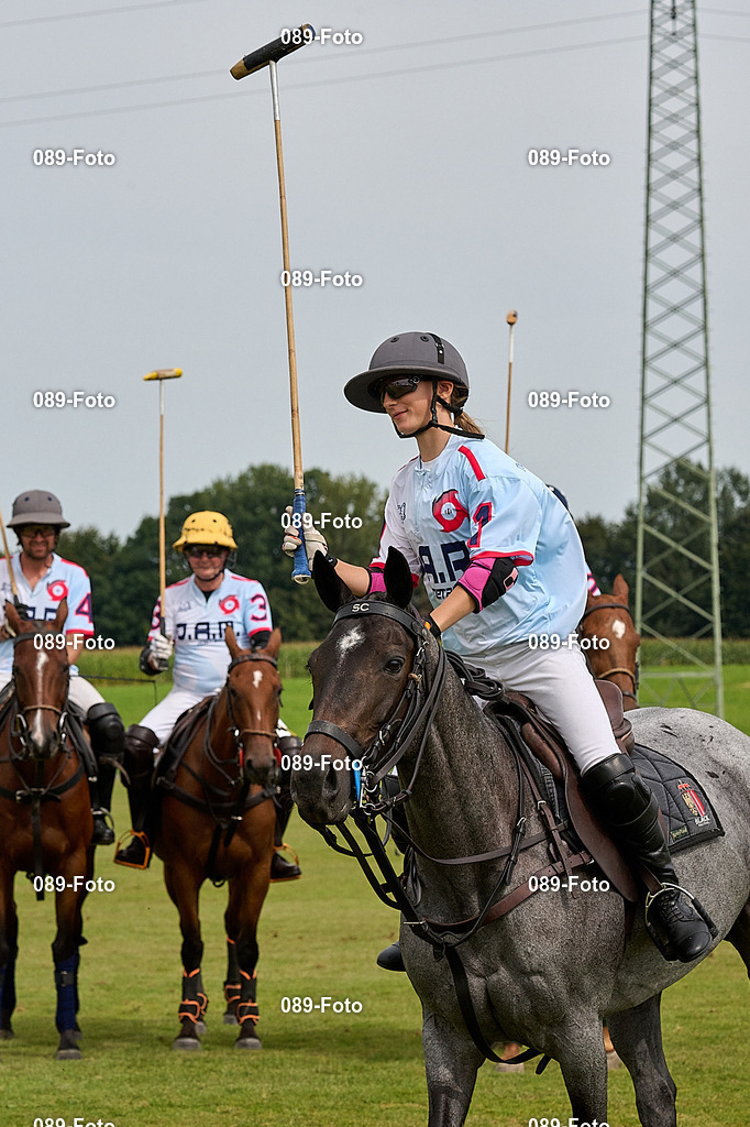 2024 La Tarde Trachten Polo Cup  | 2024 La Trade Trachten Polo Cup   - am 2024-09-08  in Thann / Holzkirchen Reitanlage Foto: Peter Roth 2024  - Realisiert mit Pictrs.com