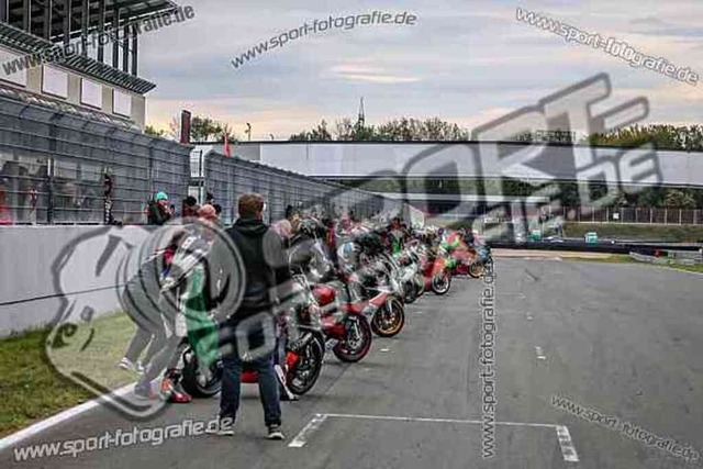 pubi4926 | Professionelle Fotos von Sportveranstaltungen, aber auch Hochzeiten und anderen Events. - Realisiert mit Pictrs.com