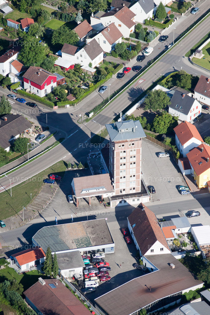 Luftbild: Hochhaus- Gebäude Ludovici-Hochhaus in Jockgrim im Bundesland Rheinland-Pfalz in Deutschland. Foto: IMG_42458.jpg vom 27.06.2011 durch Werner Riehm/FLY-FOTO.de
