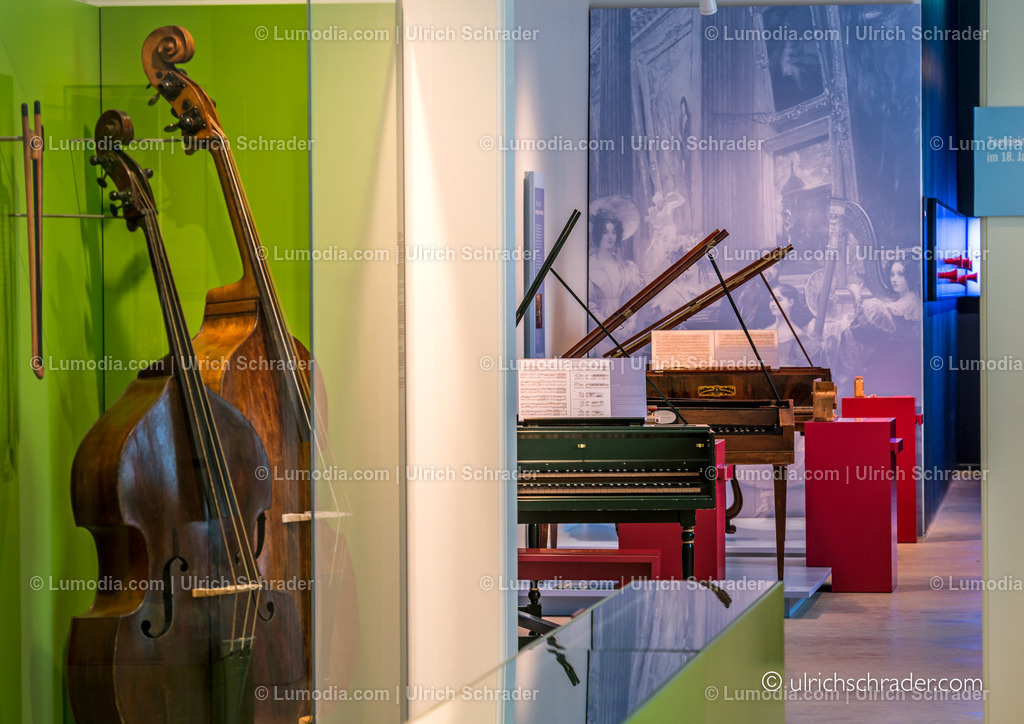 _ulrichschrader.com-94 | Stockfoto und Bilderpool mit Bildmaterial aus Deutschland, dem Harz, Halberstadt, Quedlinburg, Wernigerode und weltweit. Qualitativ hochwertige und professionelle Fotos anschauen und kaufen. - Realisiert mit Pictrs.com