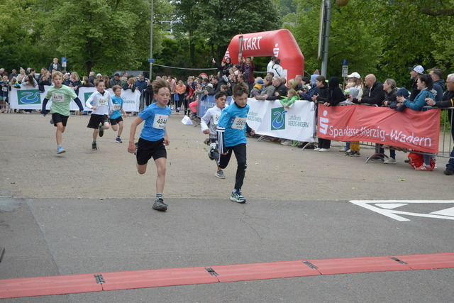 10-45-50_ | Meisterchip Fotoshop - Realisiert mit Pictrs.com