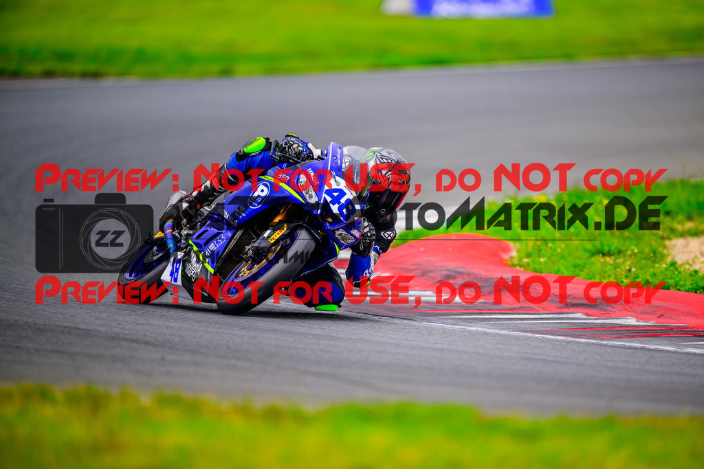 MaZZes_FotoMatrix_240602_6007705_9158 | SSP300