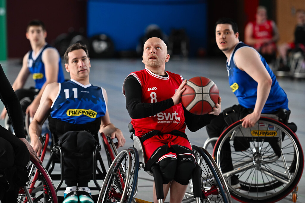 2026-02-22-Ralph_Kunze-1972 | Ralph Kunze - Realisiert mit Pictrs.com