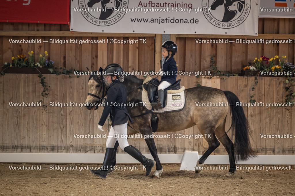 _D5A5385 | Emotionale Pferde- & People-Fotografie rund um Heidelberg, Leimen & Umgebung. Natürliche Fotos von Pferd, Mensch & Familie. Jetzt Termin sichern!