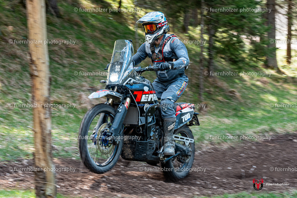 fuernholzer_250501-C2-457 | Fotografische Impressionen von der Red Stag Enduro Extreme by fuernholzer-photography.com. Endurosport in Österreich fotografisch festgehalten von fuernholzer. Auftragsfotografie für Private, Gewerbefotos und Industriefotografie. Eventfotografie, Sportfotografie und Motorsportfotografie. Anbieter von Fotoworkshops, Fototraining, fotografischen Vorträgen und Fotoseminaren.