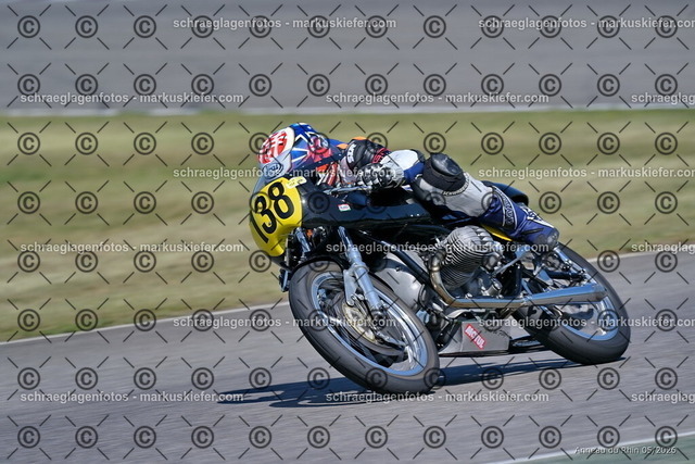 26BT01-1702 | 138 - Realisiert mit Pictrs.com