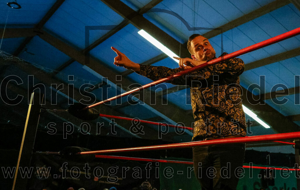 2023-11-11_052_Erding_Wrestlingshow | Erding, Deutschland, 11.11.2023:
Wrestling, Saison 2023, EWS Wrestling ERDING

Foto: Christian Riedel / fotografie-riedel.net