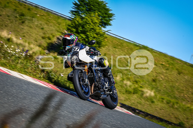 0157-250510_BOX-047_157 | Deine Full-Service-Agentur für ✔️Videoproduktionen und ✔️Motorsportfotografie Jetzt Angebot anfragen!