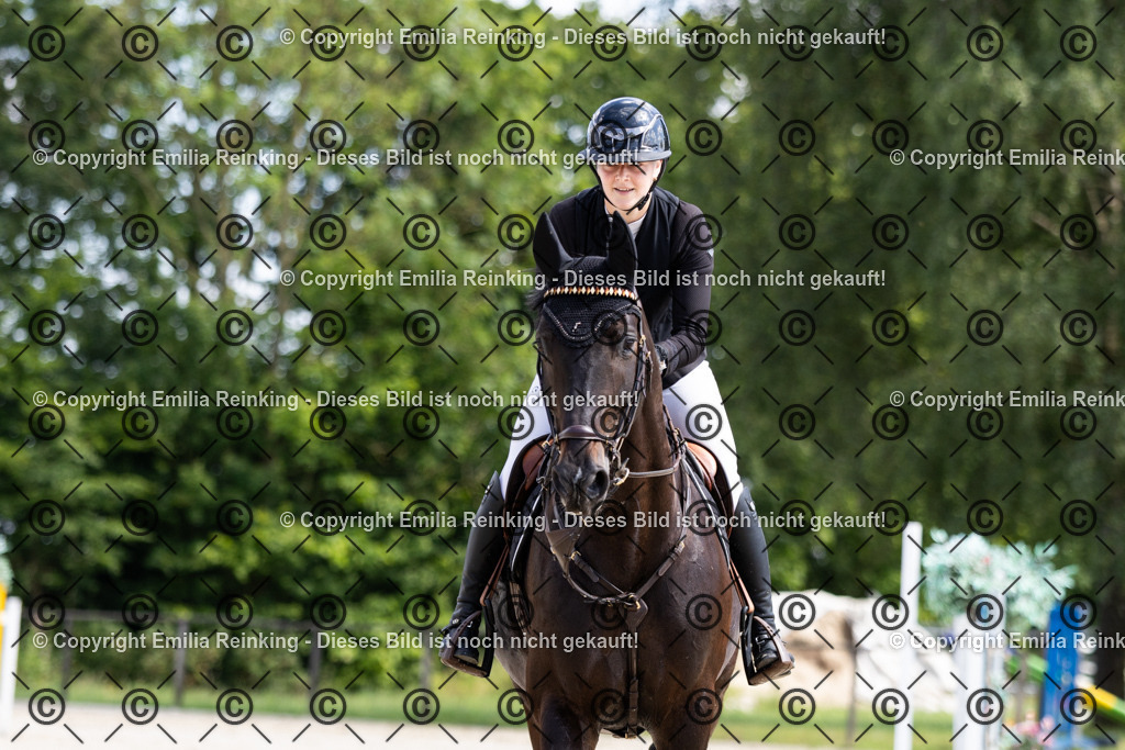 CL5A1067 | Emilia Reinking Fotografie - Realisiert mit Pictrs.com