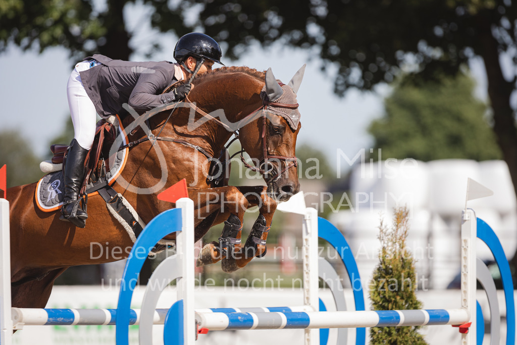 220614_Mühlen_Quali5j-763 | Late Entry Mühlen
Springpferdeprüfung Kl.M* 5j. Qualifikation zum Bundeschampionat
14.06.2022
