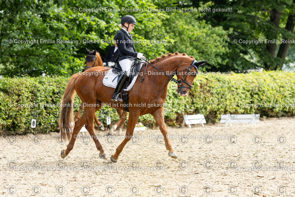 CL5A5567 | Emilia Reinking Fotografie - Realisiert mit Pictrs.com