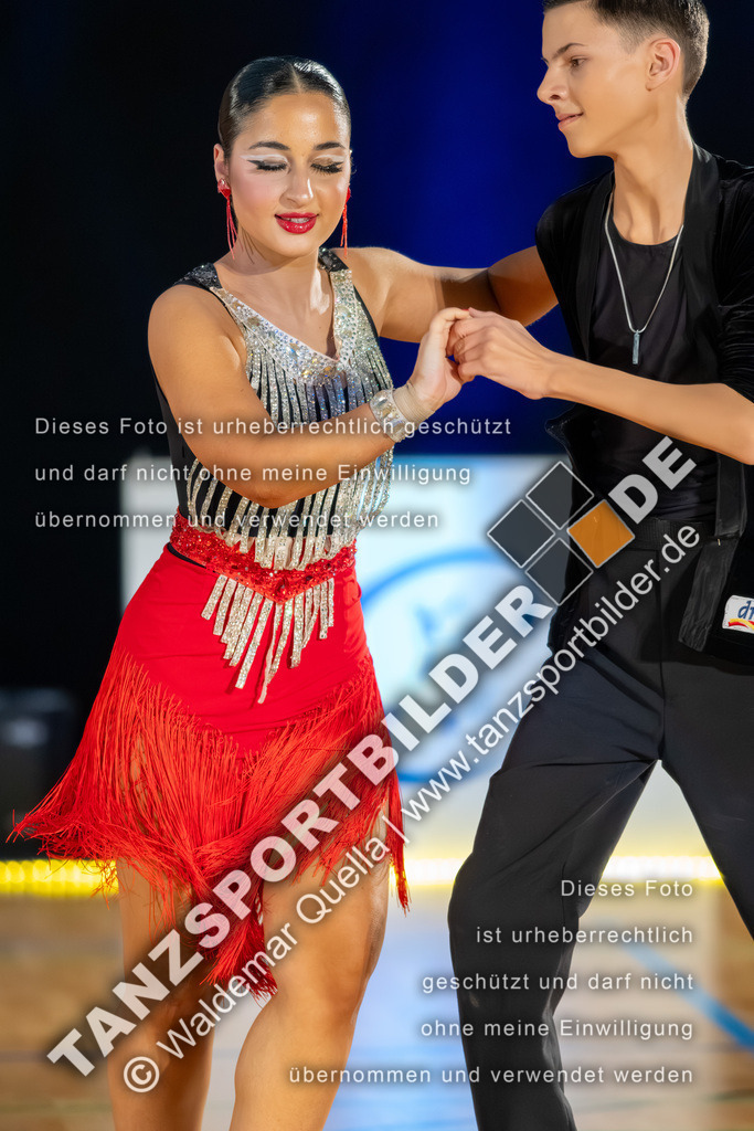 20260321-02376 | Hier finden Sie Tanz Bilder vom Latein und Standard Formationen tanzen. Sportbilder vom Tanzsport. Schöne Fotos und von Weltmeisterschaft, Europameisterschaft, Bundesliga, Regionalliga, Oberliga und Landesliga sowie von GOC Stuttgart, DanceComp, WM Bremen