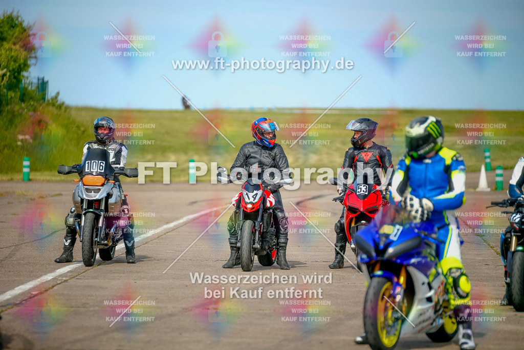 _MOT0841 | Hier findet Ihr Bilder von Touristenfahrten auf der Nürburgring Nordschleife oder von anderen Veranstaltungen die ich besucht habe. Viel Spass beim Durch Schauen 