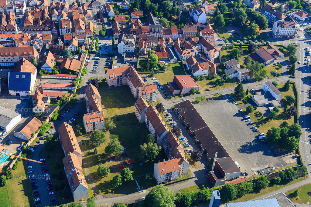 Aerial view: Hoche Barracks in Wissembourg in the state Bas-Rhin, France. – Photo: IMG_083028.jpg taken on 06/26/2015 by Werner Riehm/FLY-FOTO.com – Resolution of the original: 5472 x 3648 px