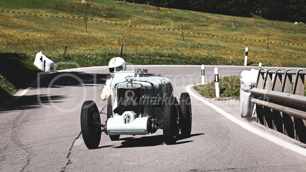 19. Arosa ClassicCar 2023 - 1. September 2023 | 19. Arosa ClassicCar 2023
Arosa, Schweiz
Sonderegger Daniel aus Wangen ZH mit der Startnummer 119 in einem MG Q, Jahrgang 1932, in der Klasse Alpine Performance.
@arosaclassiccar, @arosa.official, #arosaclassiccar, #arosa, #76curves, #classiccar
Bild: Sportfotografie Markus Aeschimann | www.markus-aeschimann.ch - Realisiert mit Pictrs.com