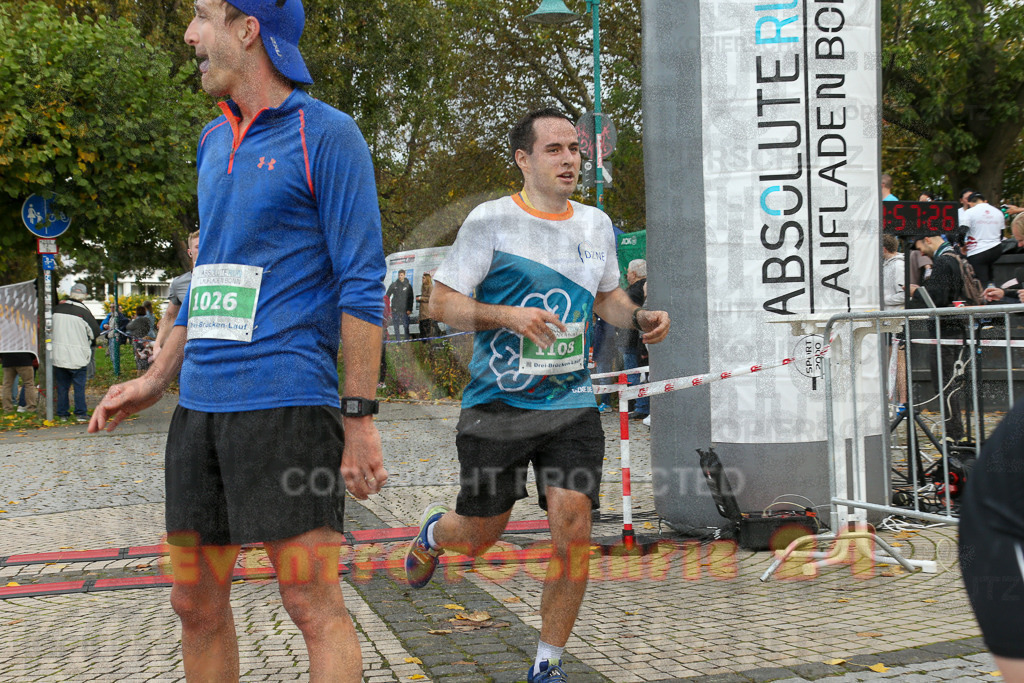 241020_1057_EX1_0459 | Sportfotografie im Rhein-Sieg Kreis, Köln, Bonn, NRW, Rheinland Pfalz, Hessen, etc. Unser Tätigkeitsfeld umfasst den Laufsport vom Volkslauf über den Marathon, Duathlon, Triathon bis zum Ultralauf wie Kölnpfad Ultra oder Schindertrail.
