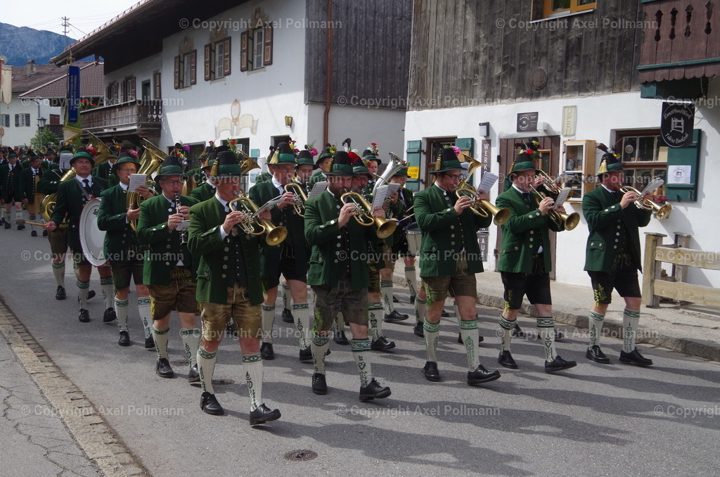 IMGP5162 | fotografiert von Axel PollmannLeonhardi Wallfahrt Benediktbeuern und Murnau, Fronleichnam, Fasching, Landschaft im Loisachtal und Benediktbeuern  - Realisiert mit Pictrs.com