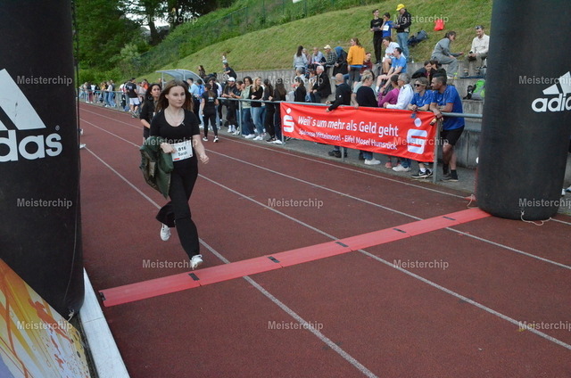 19-52-43_ | Meisterchip Fotoshop - Realisiert mit Pictrs.com