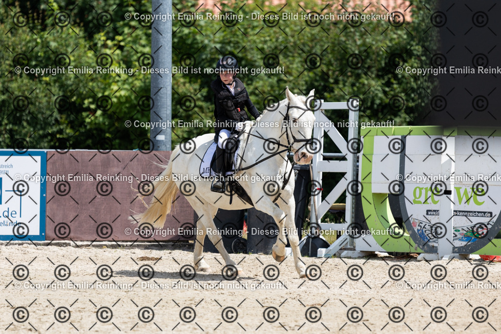 CL5A3715 | Emilia Reinking Fotografie - Realisiert mit Pictrs.com