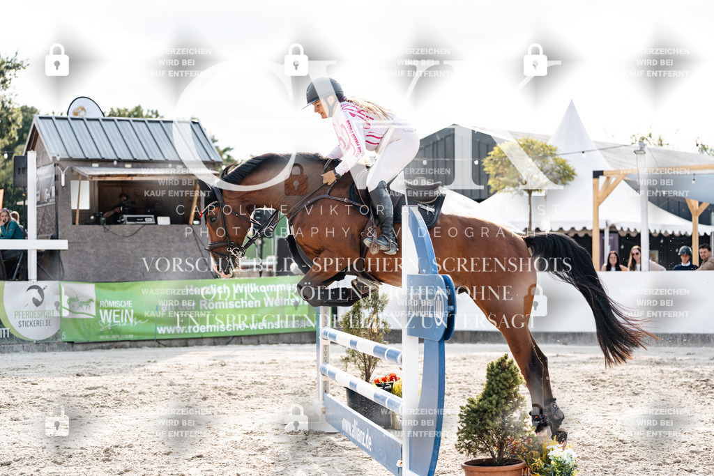 CK903127 | Turnierfotografie Pferdefotografie Trier Rheinland-Pfalz Pferdesport Reitsport Tierfotografie Sportfotografie Pferdevideo Pferdevideografie Equestrianvideography equestrianphotography  - Realisiert mit Pictrs.com