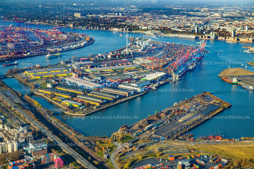 Hamburg_Tollerort_HHLA_CTT_ELS_5194231124 | HAMBURG 12.10.2024 Containerterminal im Containerhafen des Überseehafen Container Terminal Tollerort in Hamburg. // Container Terminal in the port of the international port Container Terminal Tollerort in Hamburg. Foto: Martin Elsen