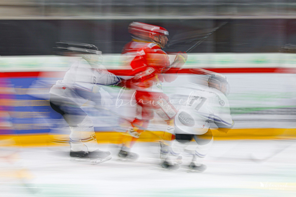 EHCB Spirit vs HCFG_wb-7658 | Sportbilder, Sportfotograf, Hochzeits- und Eventfotografin, Flugshows, Portraits und Tiershooting, Aviation, Downhill, Nationalleague, Swissleague, International