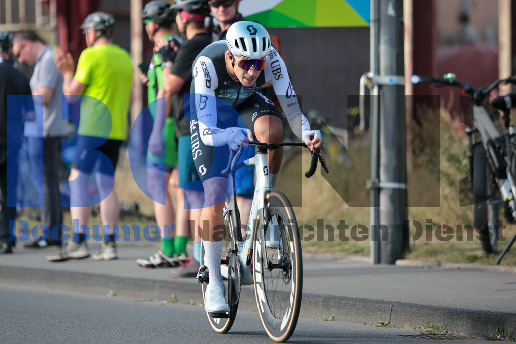 SES_DEUTOU20250820-168 | bond - Realisiert mit Pictrs.com