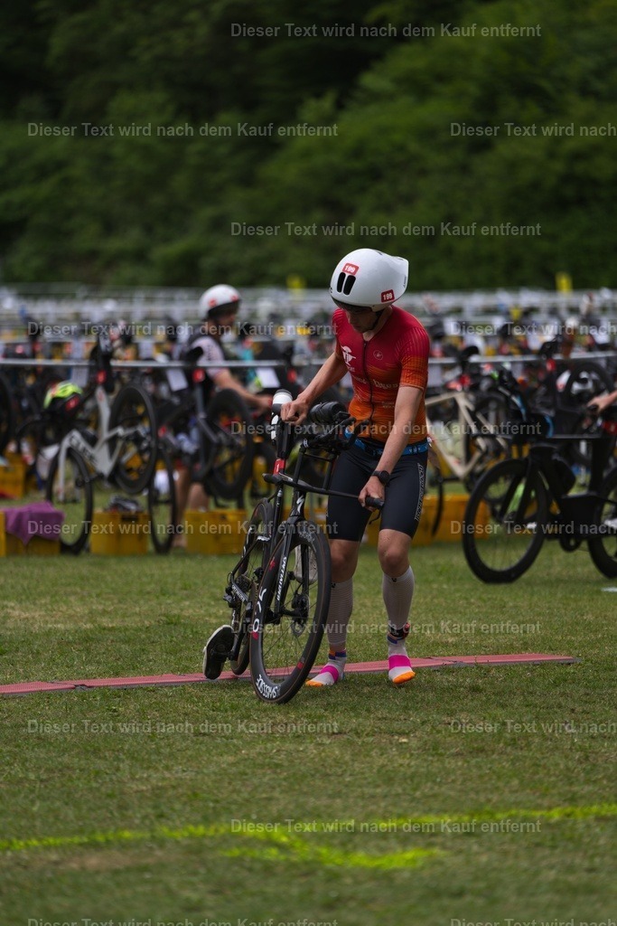 triathlon_wuerzburg_r_2026_06_14-253 | Shop für Fotos von Sportevents z.B. Obstacle Course Racing, OCR, Triathlon, Trail Run und MTB - Realisiert mit Pictrs.com