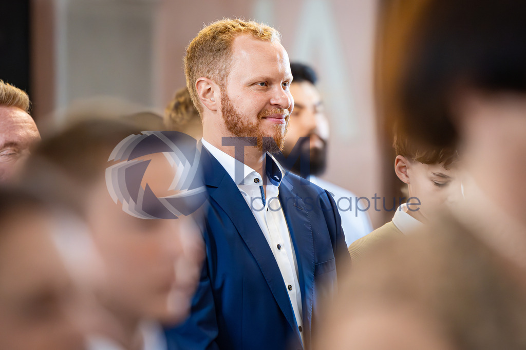 RR5M9484-Verbessert-RR | Firmung Dom Klagenfurt 8.6.24