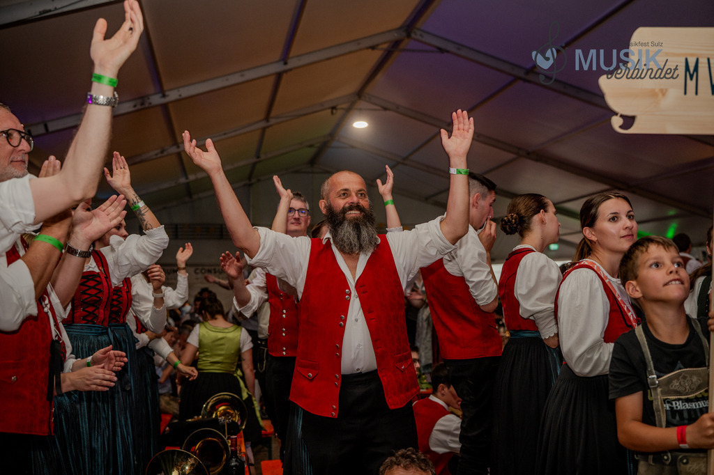 DSC_4731 | "Fussifoto.com – Ihr Ansprechpartner für hochwertige Fotografie! Entdecken Sie kreative Bilder und professionelle Dienstleistungen. Kontaktieren Sie uns für Ihre Projekte!"