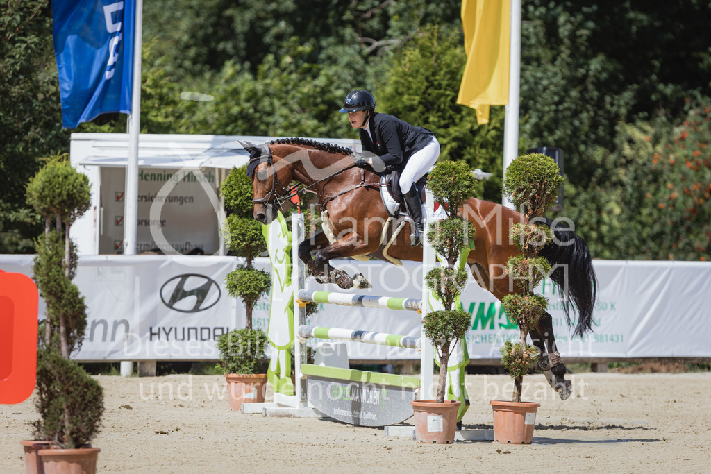 220728_BHO_BronzeTour_L-Stil_1-336 | Deine schönsten Turniermomente als professionelle Fotos! Entdecke hochwertige Pferdesport-Fotografie im Online-Shop. Jetzt Fotos finden & bestellen!