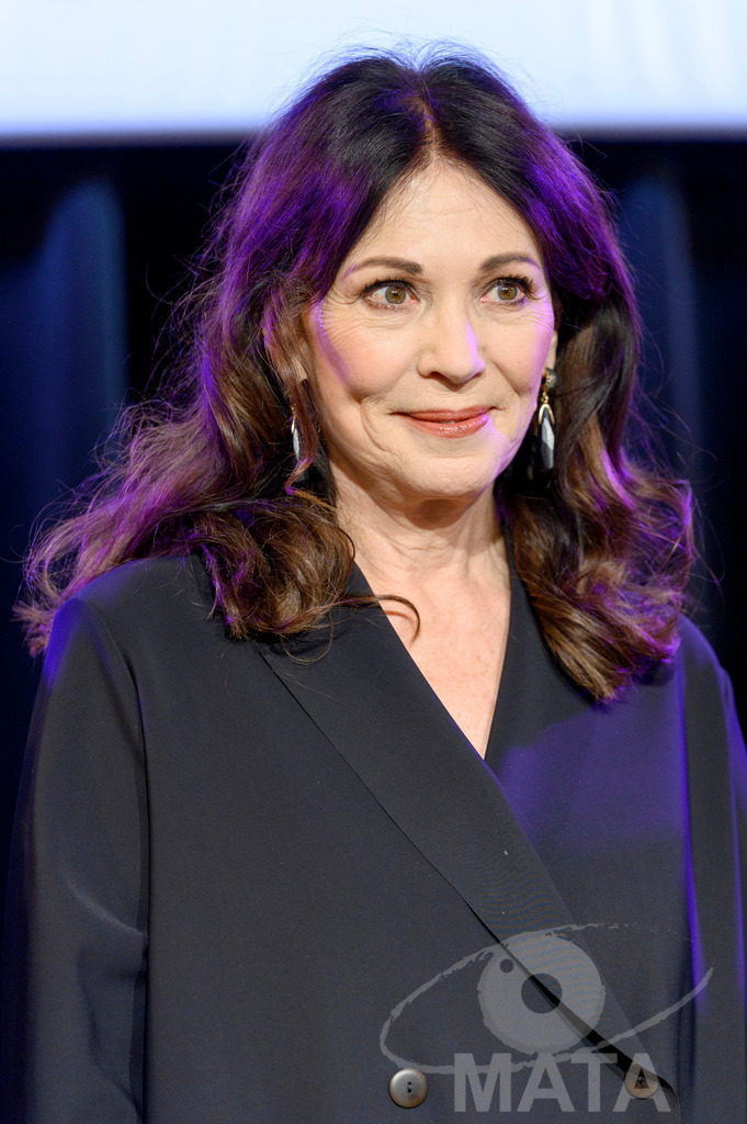 _DWA7664 | Schauspielerin Iris Berben als Ehrenpreisträgerin beim 28. Filmfestival Türkei Deutschland am 08.3.2024  in Nürnberg - Realisiert mit Pictrs.com